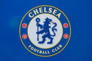 Scopri la storia e i successi del Chelsea, uno dei club più prestigiosi e di successo del calcio inglese. Leggi questo articolo per conoscere la squadra dei Blues